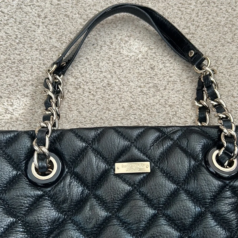 🌟Kate Spade Quilted Zip Tote🌟